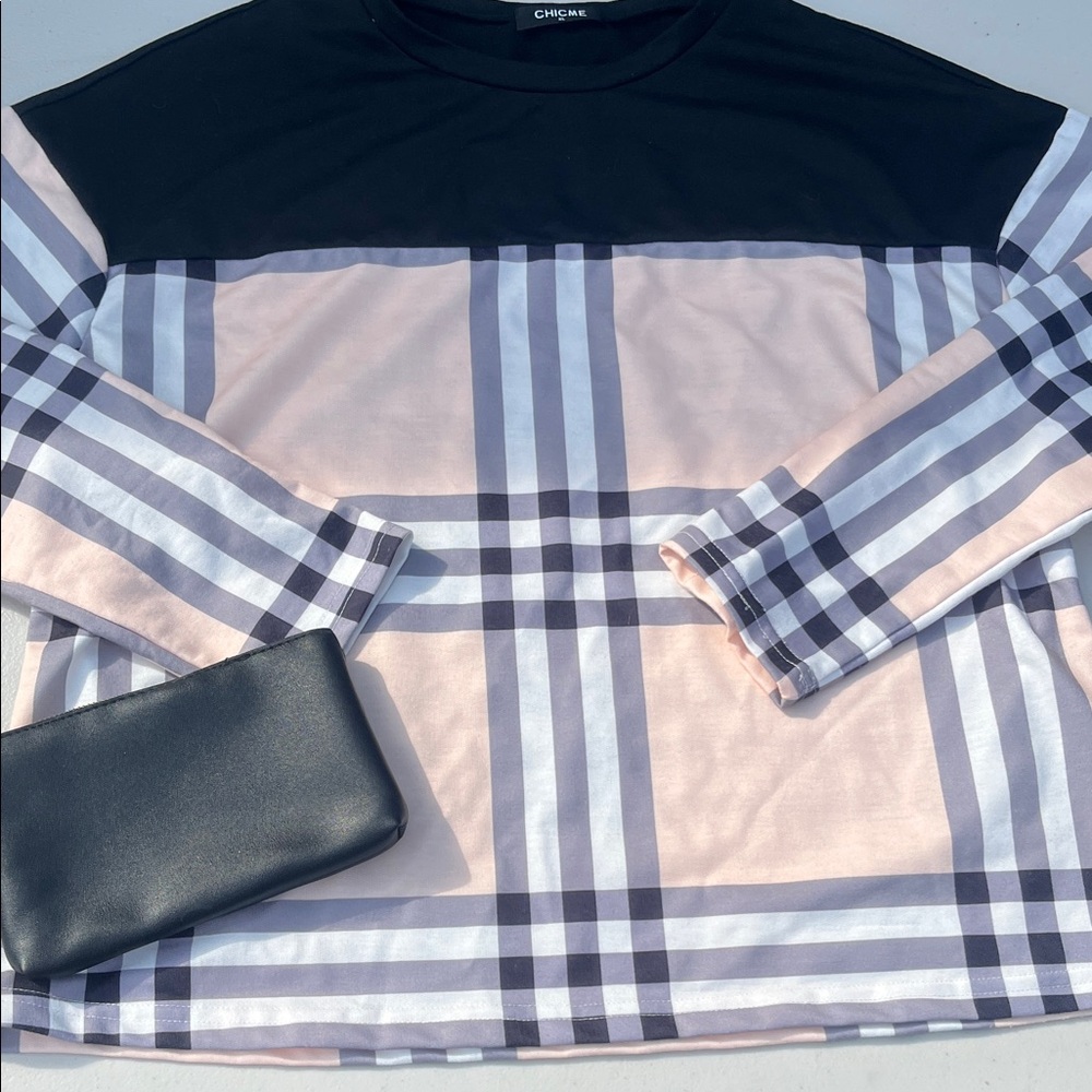 ❤️❤️Checkered Chic Me  Long Sleeve Top - Black and Pink🤗🤗